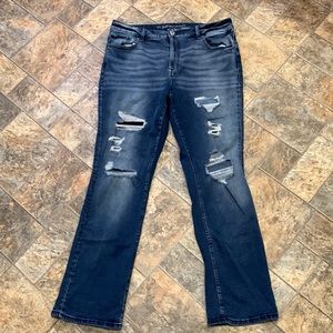 Maurices slim bootcut jeans. 16W long. Very stretchy. Very comfortable.